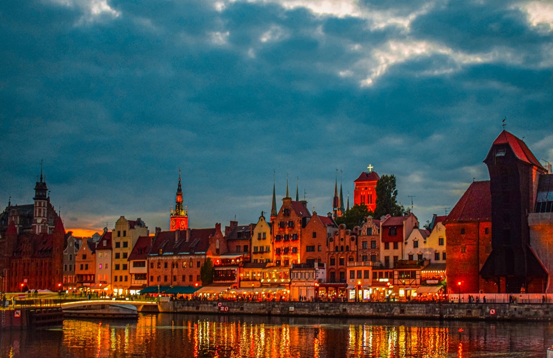 Co warto zwiedzić w Trójmieście - przewodnik po ilustrowanych zakątkach